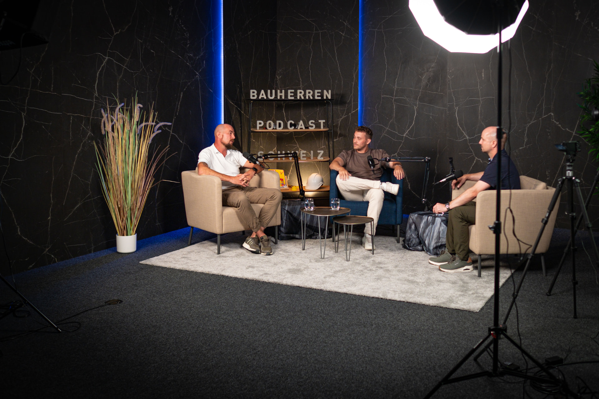 Aufnahme im Studio des Bauherren Podcast Schweiz